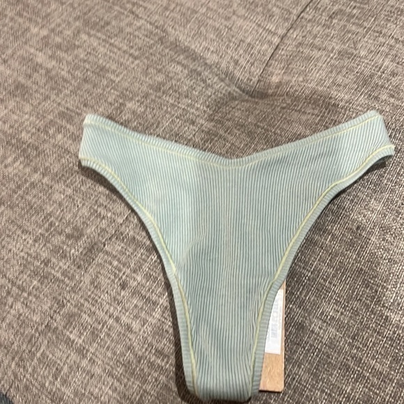 Skims Cotton Rib Thong - Picture 5 of 5